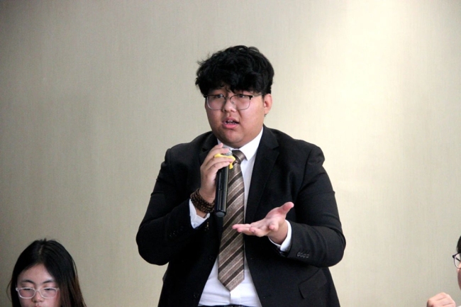 “学长杯”第四届陕西大学生辩论赛落幕 跨校组队豹豹猫猫夺冠 西财校队获亚军